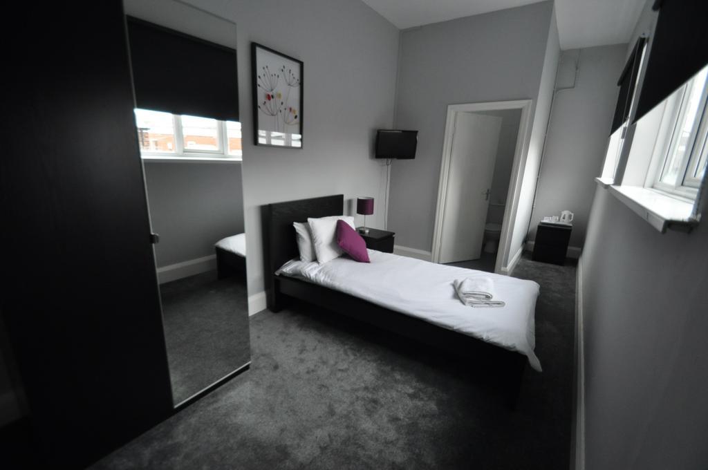 The Embassy Hotel Kingston upon Hull ภายนอก รูปภาพ