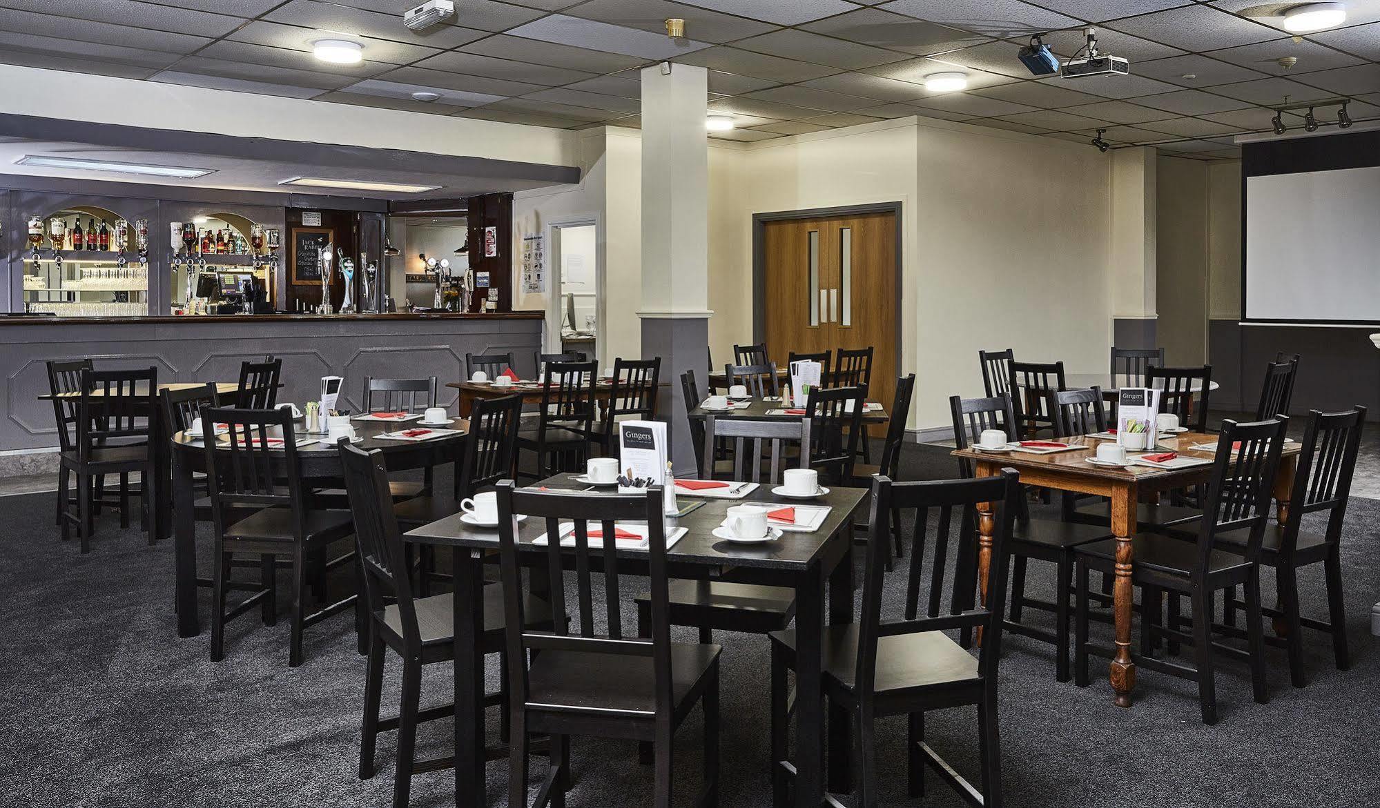 The Embassy Hotel Kingston upon Hull ภายนอก รูปภาพ