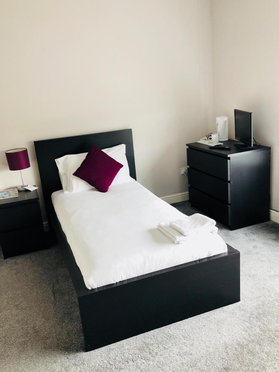 The Embassy Hotel Kingston upon Hull ภายนอก รูปภาพ